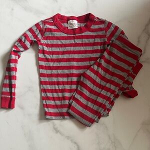 Hanna Andersson Red and Gray Striped Pajama Long Sleeve & Pant Set - US 5